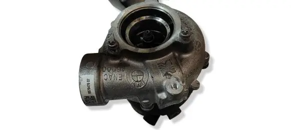 BMW X7 G07 Turbo 8575476