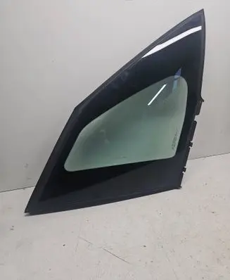 Citroen C4 I Picasso Rear side window 