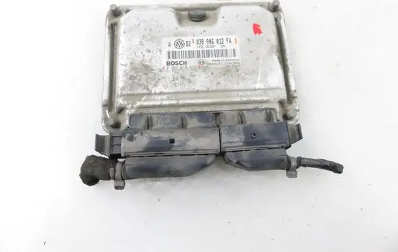 Volkswagen Golf IV Engine control unit/module 0281010650 038906012FA