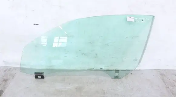 BMW 3 E92 E93 Front door window/glass (coupe) 7145921 51337145921
