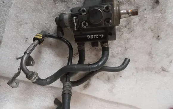 Opel Insignia A Fuel injection high pressure pump a0445010193 0445010193