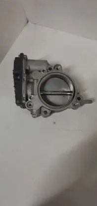 BMW 5 G30 G31 Throttle valve 8623324