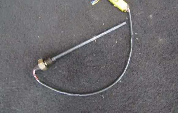 Peugeot 307 Oil level sensor 