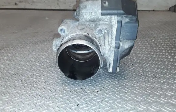 Hyundai i20 (PB PBT) Throttle valve 351002A900