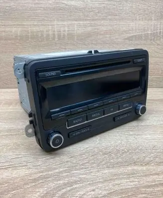 Volkswagen PASSAT B7 Radio/CD/DVD/GPS head unit 1K0035186AP 7640213360