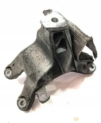 Audi A4 S4 B8 8K Engine mounting bracket 8K0199388BE