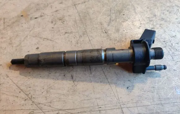 BMW X6 E71 Fuel injector 780542803 7805428