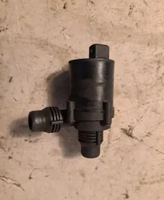 BMW 5 E60 E61 Electric auxiliary coolant/water pump 6917700