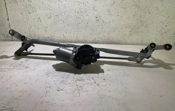 Dodge Durango Front wiper linkage and motor 68260523AB 70113 1590608131