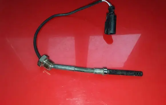 Audi A4 S4 B8 8K Exhaust gas temperature sensor 03L906088D