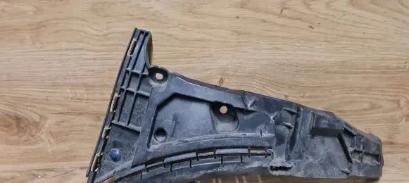 Volvo XC90 Front bumper mounting bracket 30698129