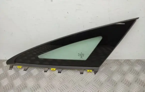 Mercedes-Benz CLA C117 X117 W117 Rear side window A1176700212