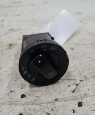 Audi A4 S4 B6 8E 8H Light switch 8E0941531