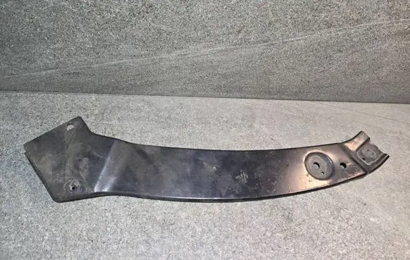 Volkswagen Tiguan Radiator support slam panel bracket 5N0806929A