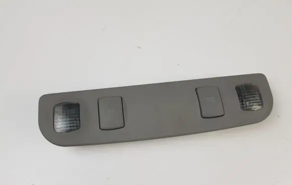 Audi A4 S4 B6 8E 8H Rear seat light 8E0947111A