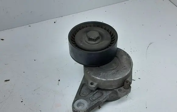 Audi A3 S3 8V Generator/alternator belt tensioner 04L903315A