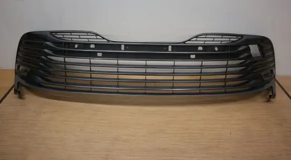 Toyota Camry Front bumper 5311333030