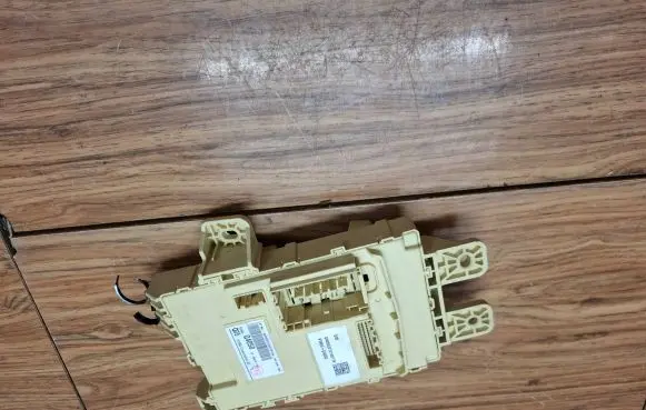 KIA Niro Fuse box set 91950-q4050