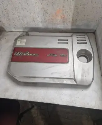 Alfa Romeo 159 Engine cover (trim) 51827460