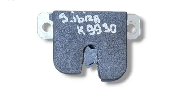 Tailgate/trunk/boot lock/catch/latch