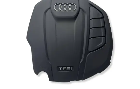 Audi A5 Engine cover (trim) 06L103925M