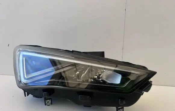 Seat Leon IV Headlight/headlamp 5FB941008J