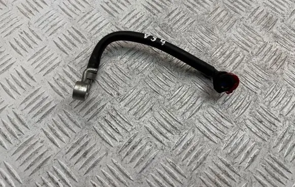 Toyota Corolla Verso AR10 Fuel injector supply line/pipe 2390126010