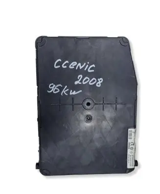 Renault Megane II Comfort/convenience module 8200780021 U1184002601