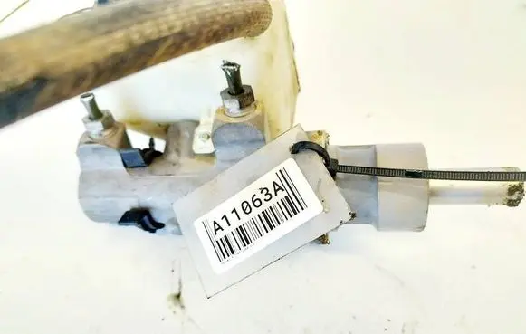 Jaguar X-Type Master brake cylinder 