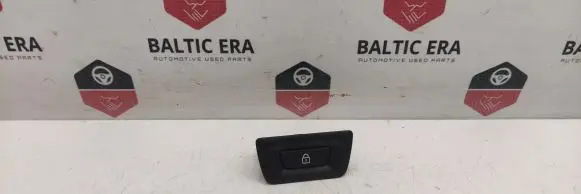 Tailgate opening switch