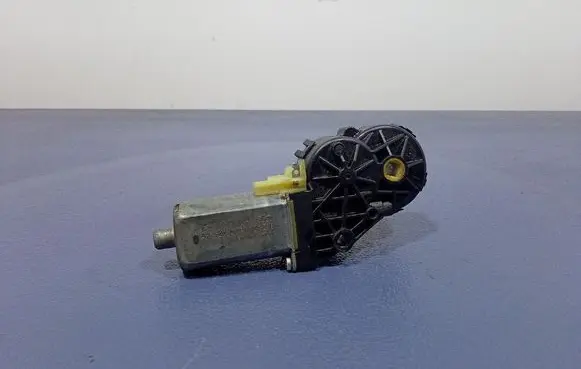 Peugeot 307 Holder (bracket) 105685501