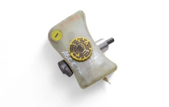 Audi A6 S6 C5 4B Master brake cylinder 8E0611301E