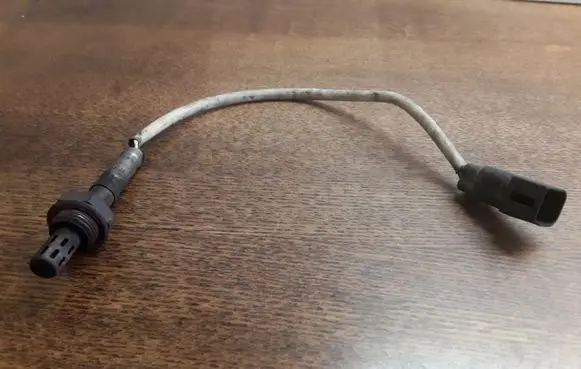 Ford Mondeo MK II Lambda probe sensor 96BB9F472