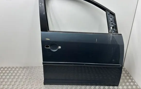Volkswagen Caddy Front door
