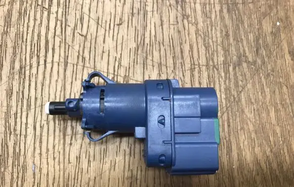 Land Rover Discovery 5 Brake pedal sensor switch GPLA9G854AA