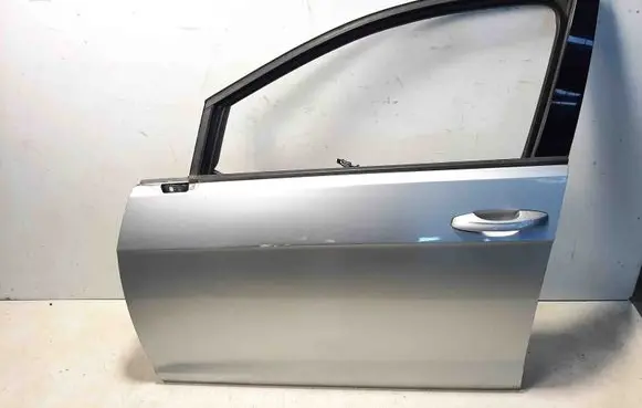 Volkswagen Golf VII Front door