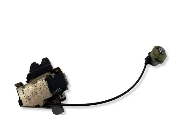 Volvo S60 Tailgate/trunk/boot lock/catch/latch 9203514 7890C7