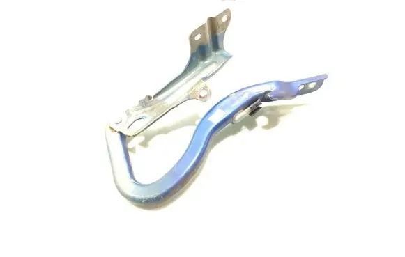 Engine bonnet/hood hinges