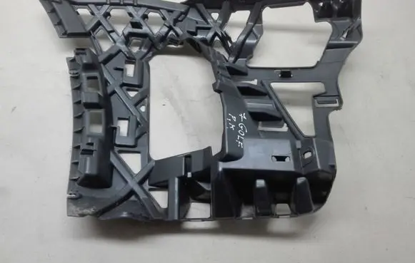 Volkswagen Golf VII Front bumper mounting bracket 5GM807723A