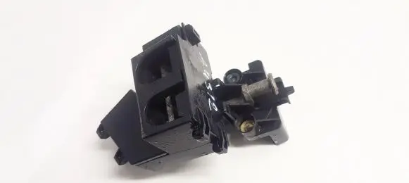 Volkswagen Touareg I Positive cable (battery) 7l0937401