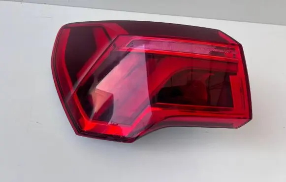 Audi Q3 F3 Rear/tail lights 83A945091
