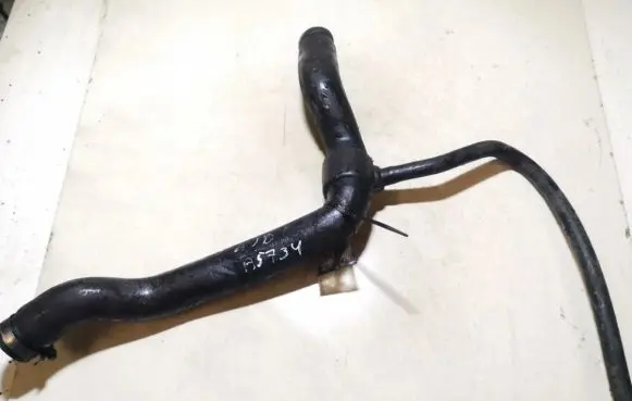 Audi A6 S6 C4 4A Engine coolant pipe/hose 4a0121101