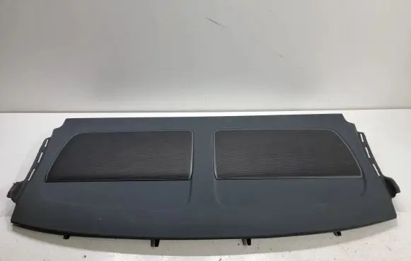 Parcel shelf
