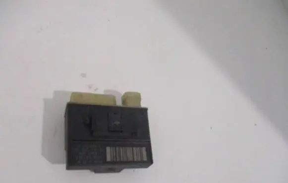 Citroen Berlingo Coolant fan relay 9652021180