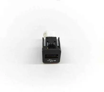 BMW i4 USB socket connector 9229294