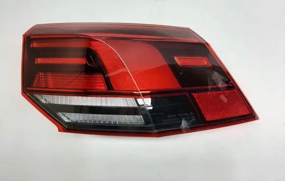 Volkswagen Golf VIII Rear/tail lights 5H0945096C