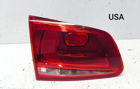 Volkswagen Touareg II Tailgate rear/tail lights 7P6945093B