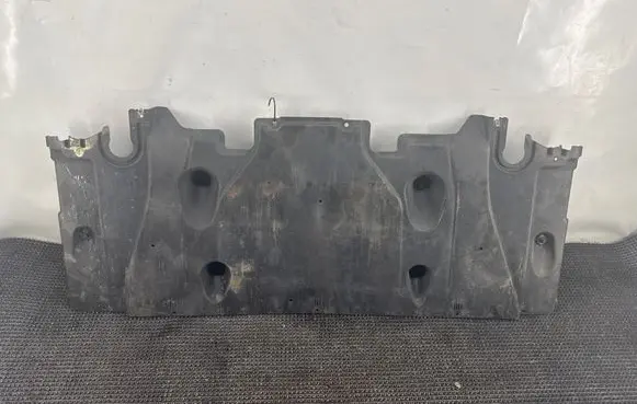 Volkswagen Golf VII Center/middle under tray cover 5QE825902B 5QE825902