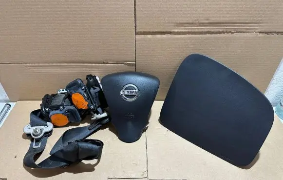 Nissan Note (E12) Airbag set with panel 