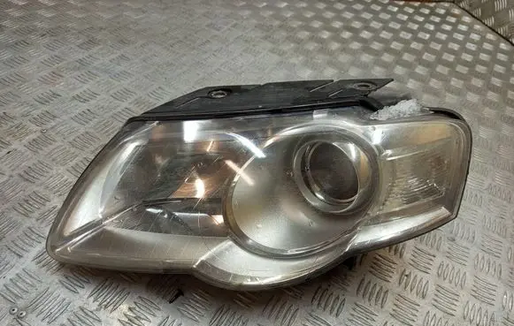 Volkswagen PASSAT B6 Headlight/headlamp 3C0941005J 1EL24701401